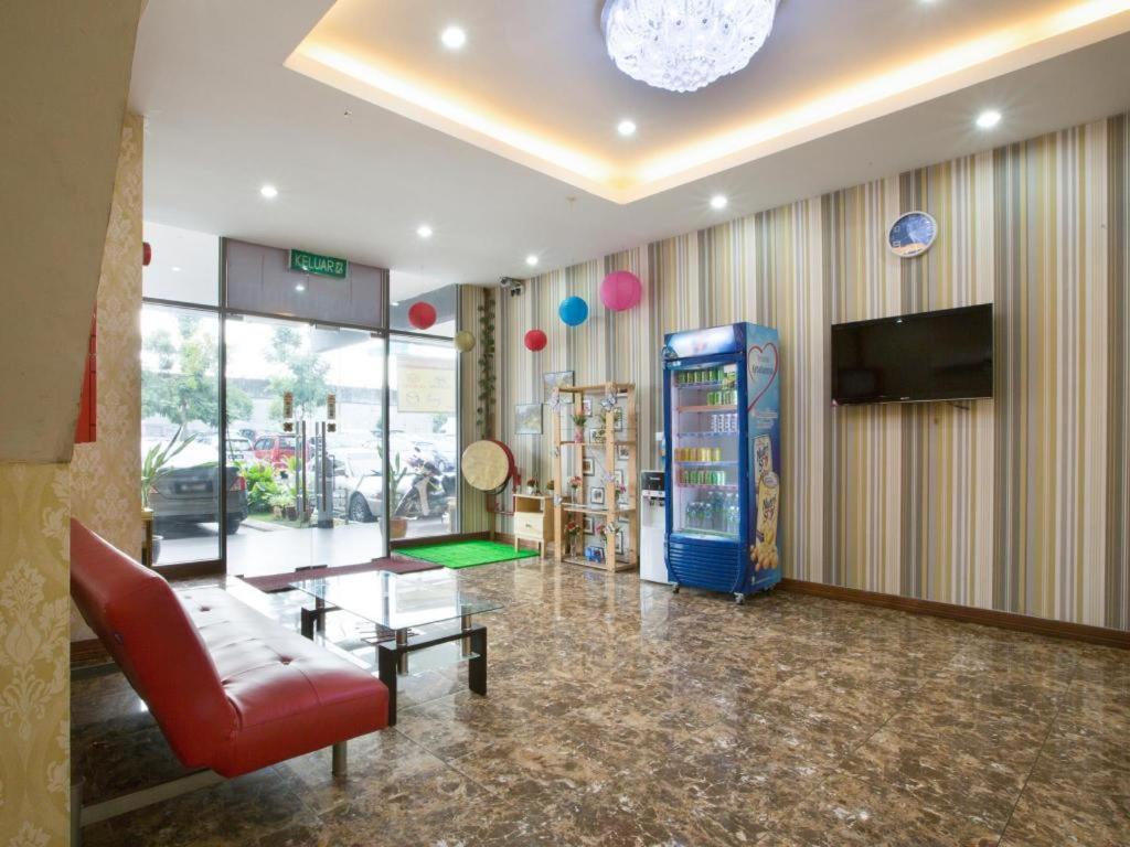 Hotel Zamburger Sungai Besi Куала-Лумпур Экстерьер фото