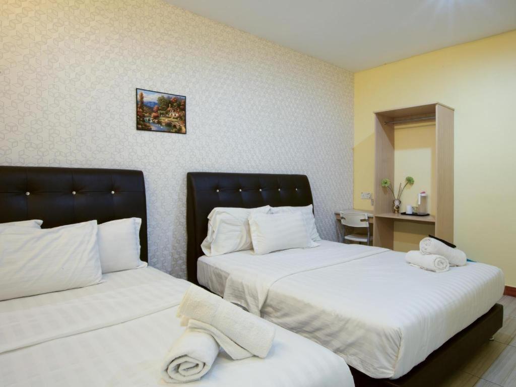 Hotel Zamburger Sungai Besi Куала-Лумпур Экстерьер фото